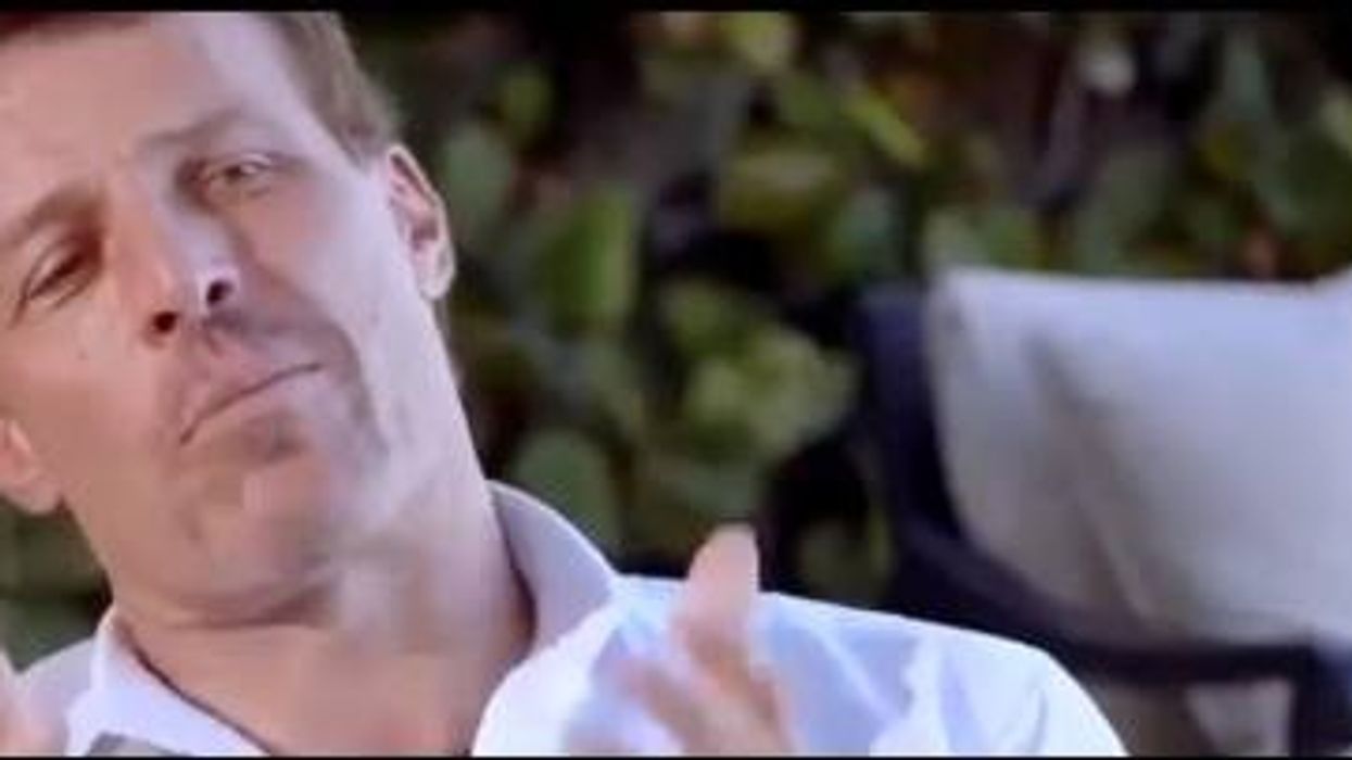 Tony Robbins - Serve Something Greater Video