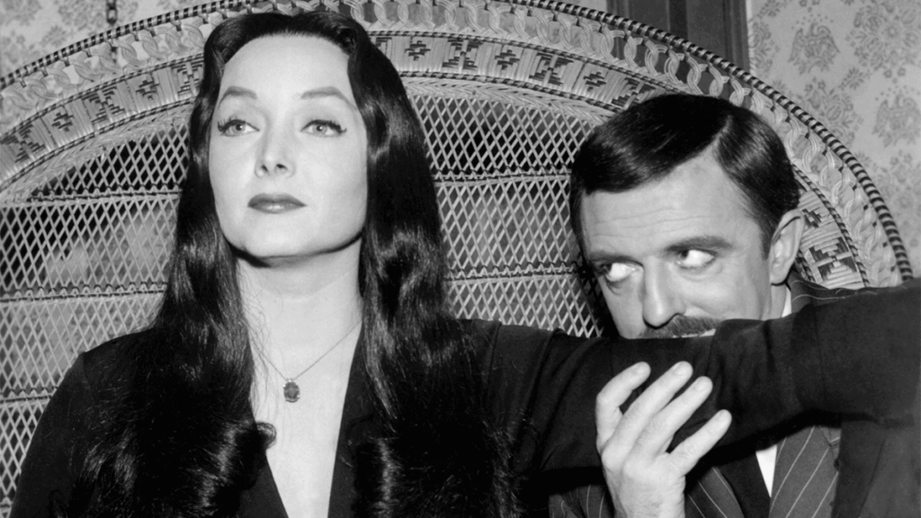 Addams family morticia gomez 1024x576