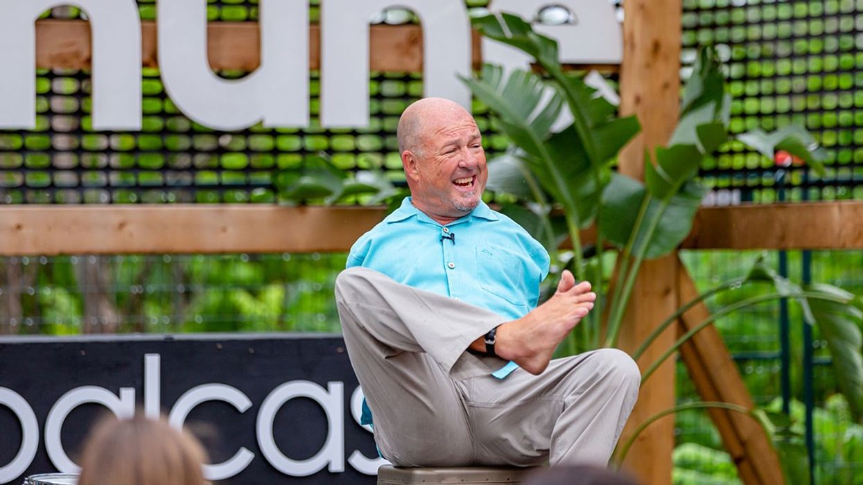 Alvin Law Was Born Without Arms -- Here's How He Became a Rock Star