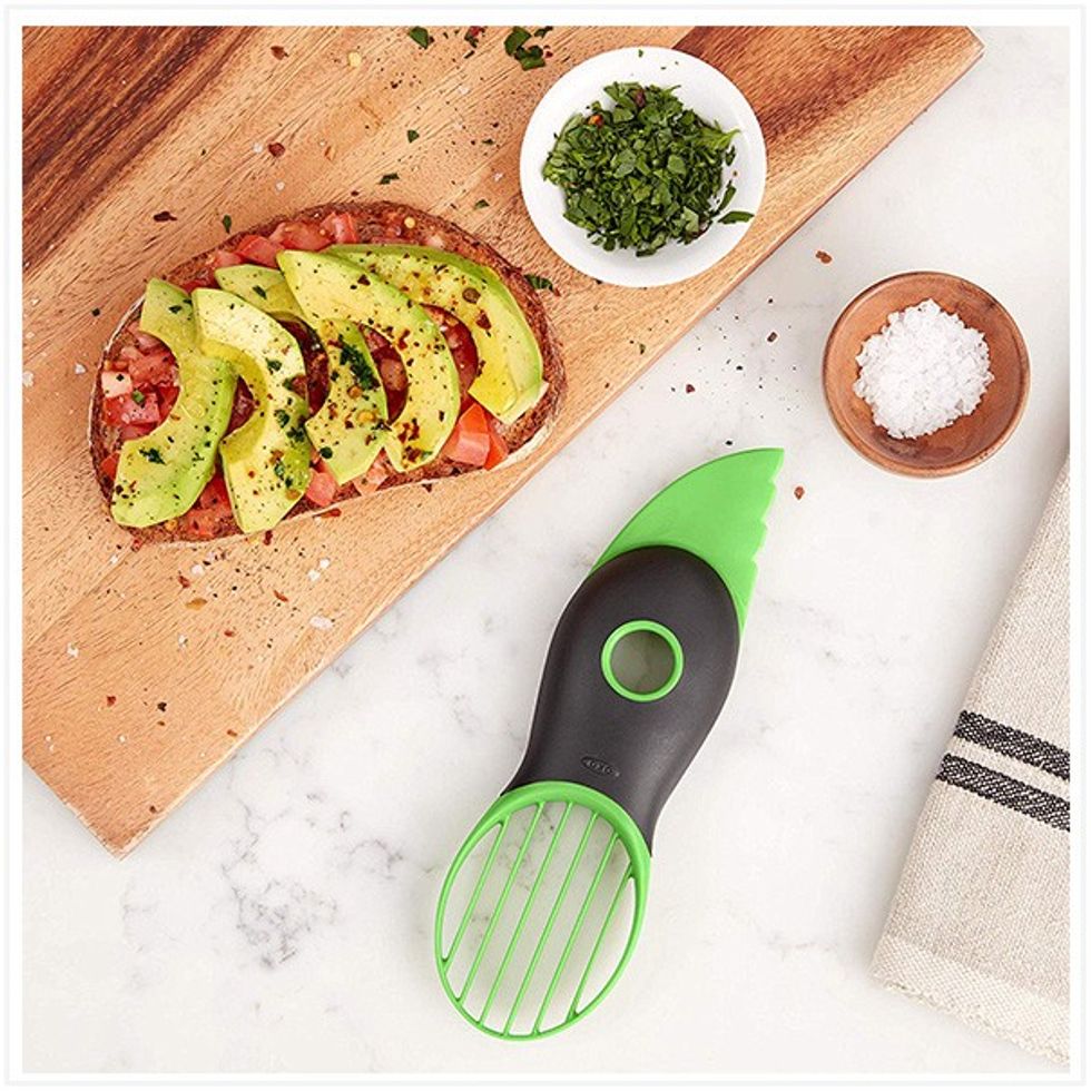 avocado-slicer