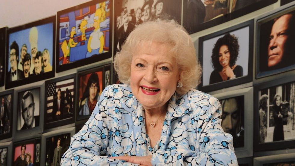 Betty White smiling at the Museum of Radio and TV in LA