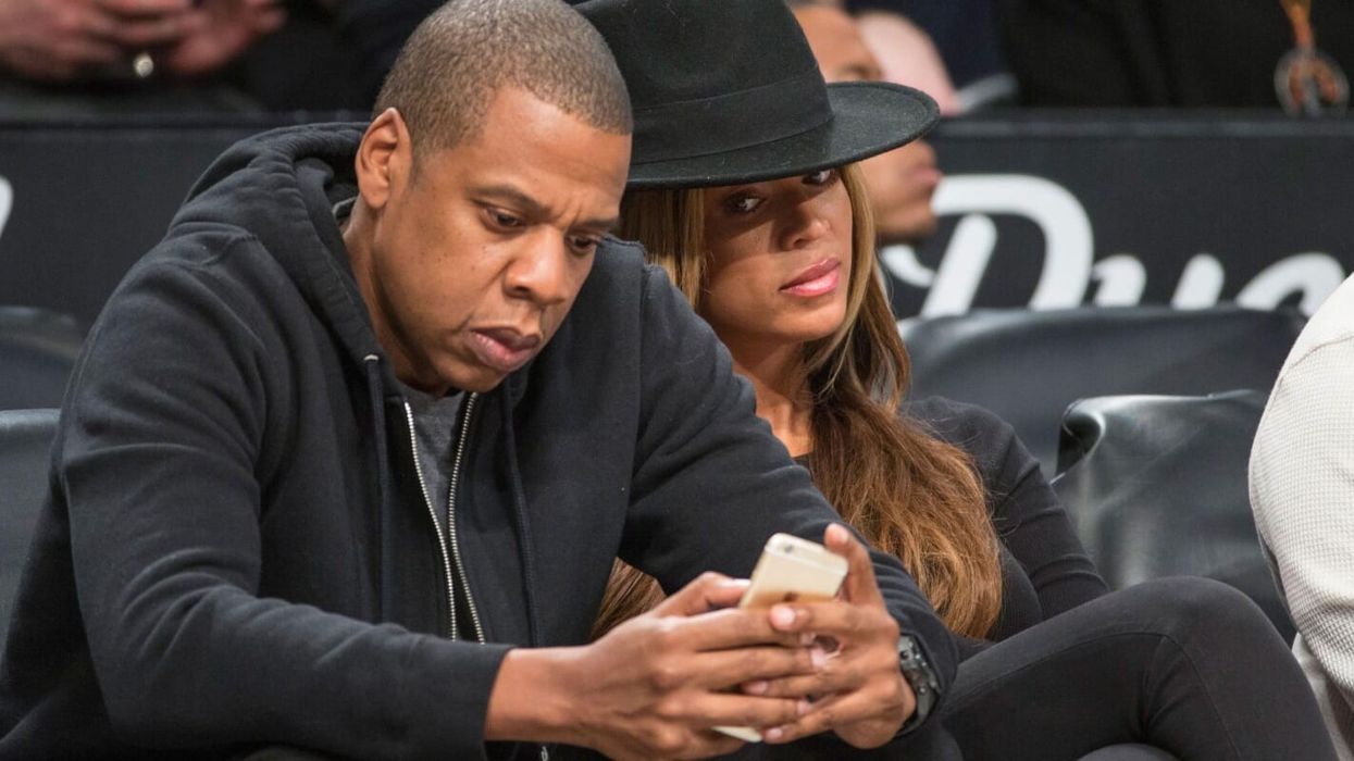 How to Catch a Cheater: 9 Tips on What to Look For