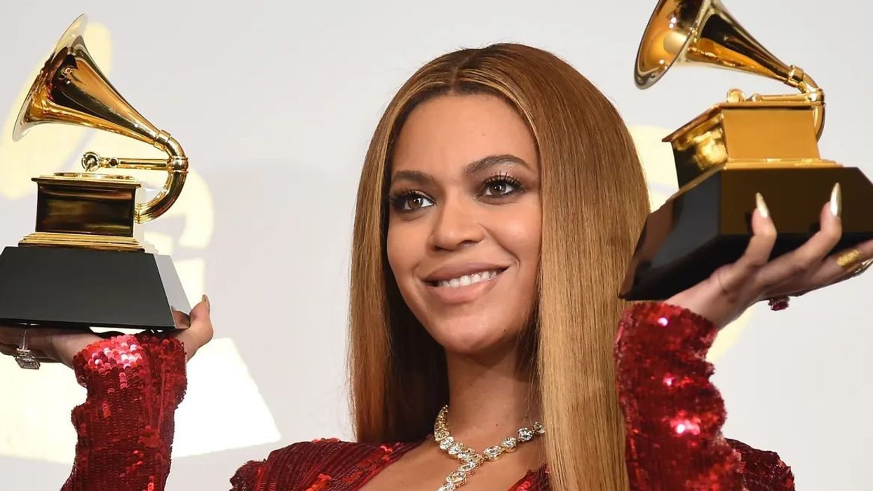 10 Celebrities You Won't Believe Set Guinness World Records