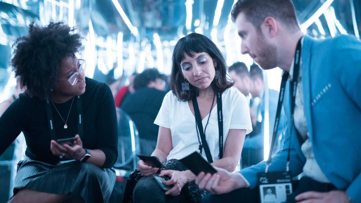 How Business Conferences Are Bringing People Together With Irreplaceable Live Experiences