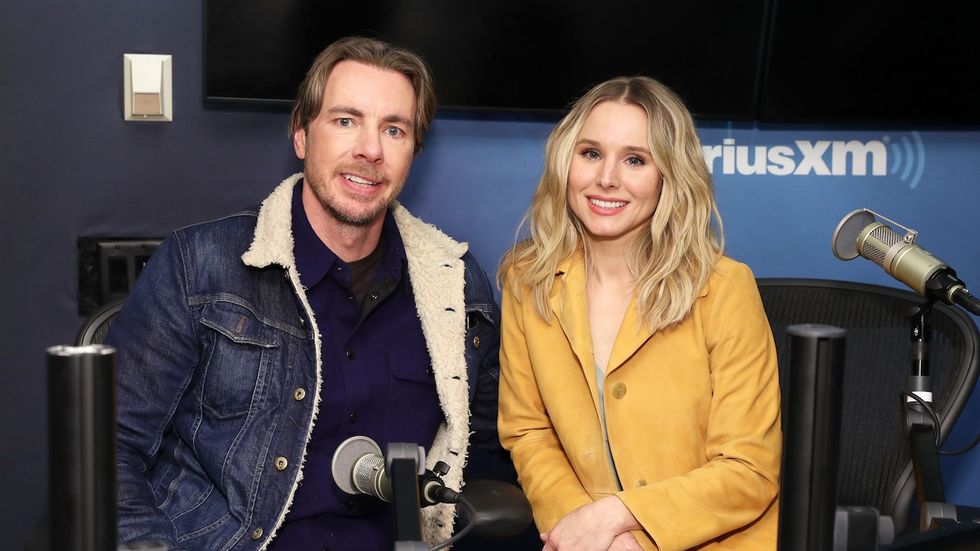What Kristen Bell and Dax Shepard's $142 Wedding Says About Their Relationship