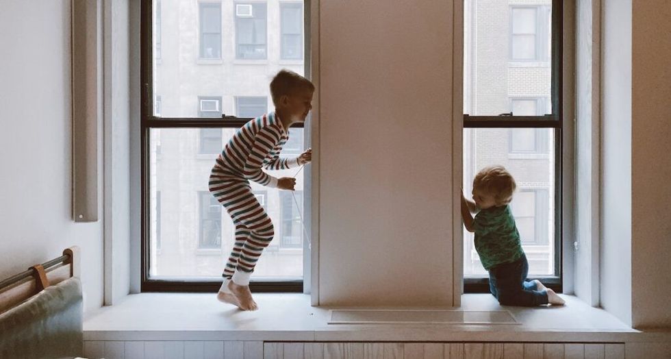 Children playing 1024x548