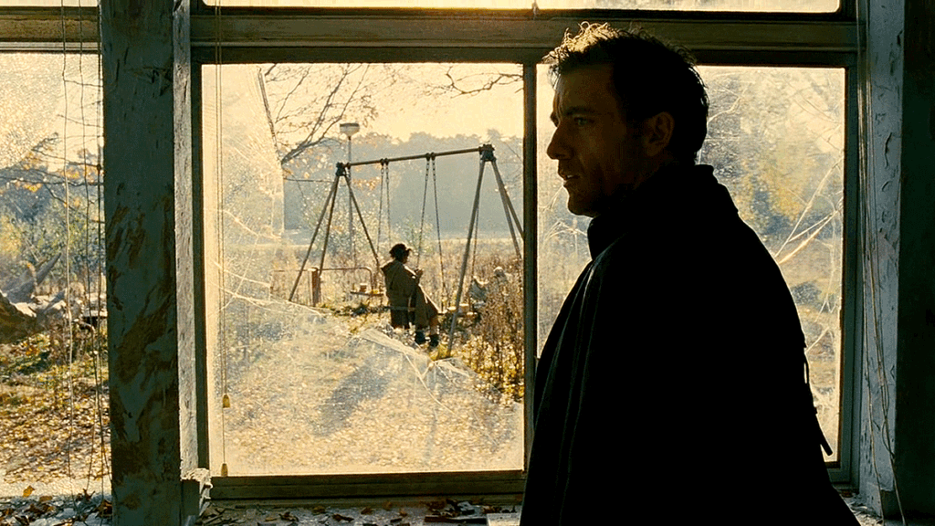 Clive Owen in Children of Men (2006)