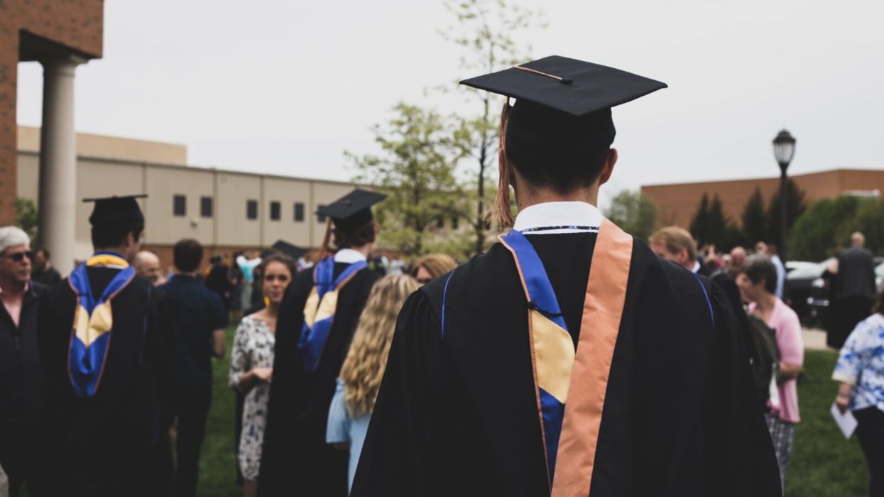 5 Enlightening Reasons Why the College You Attend Shouldn't Define You