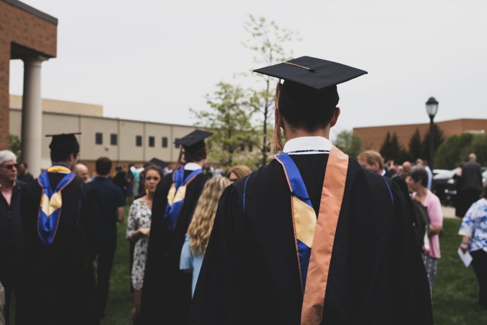 5 Enlightening Reasons Why the College You Attend Shouldn't Define You
