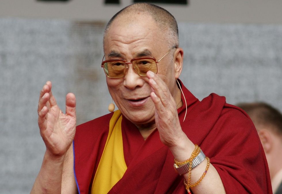 Top 3 Life Lessons from the Dalai Lama (Including an Unexpected Tip on Prioritizing)