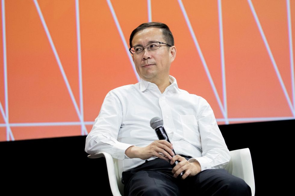 Alibaba CEO Daniel Zhang’s 7 Leadership Principles Double as a Universal Roadmap for Success