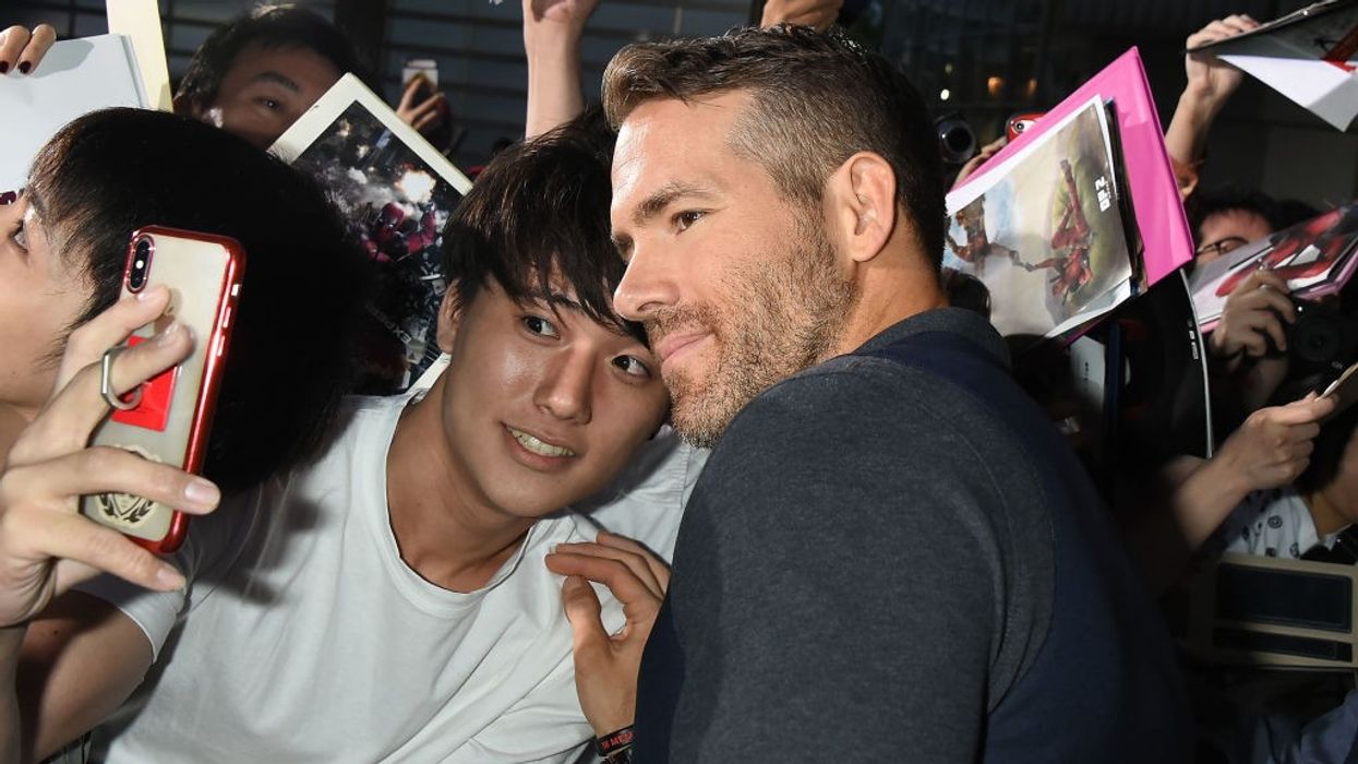 Ryan Reynolds Comforts Fan After Girlfriend Breaks Up with Him on His Birthday