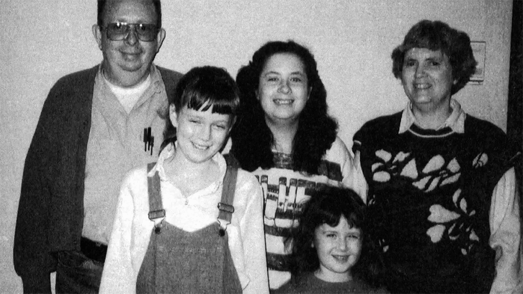 Devil in ohio avery family 1024x576