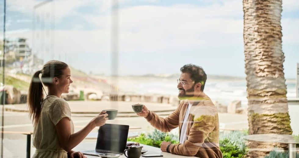 Docusign heomip2fxke unsplash 1024x543