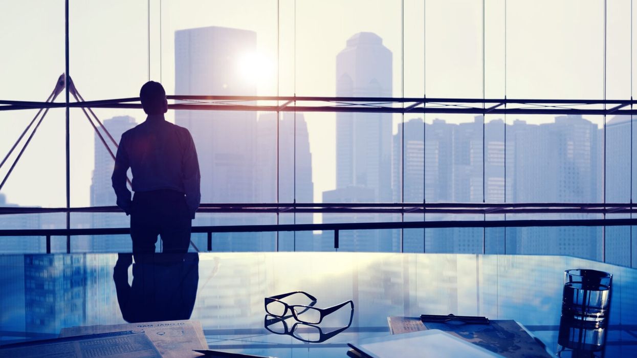 Think Like a Standout Entrepreneur, Then Succeed Like One