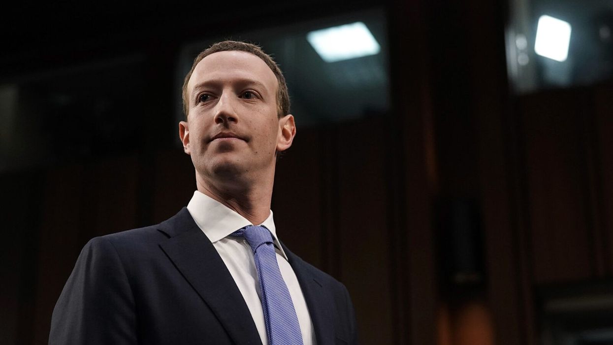 5 Life-Changing Books That Mark Zuckerberg Couldn't Put Down