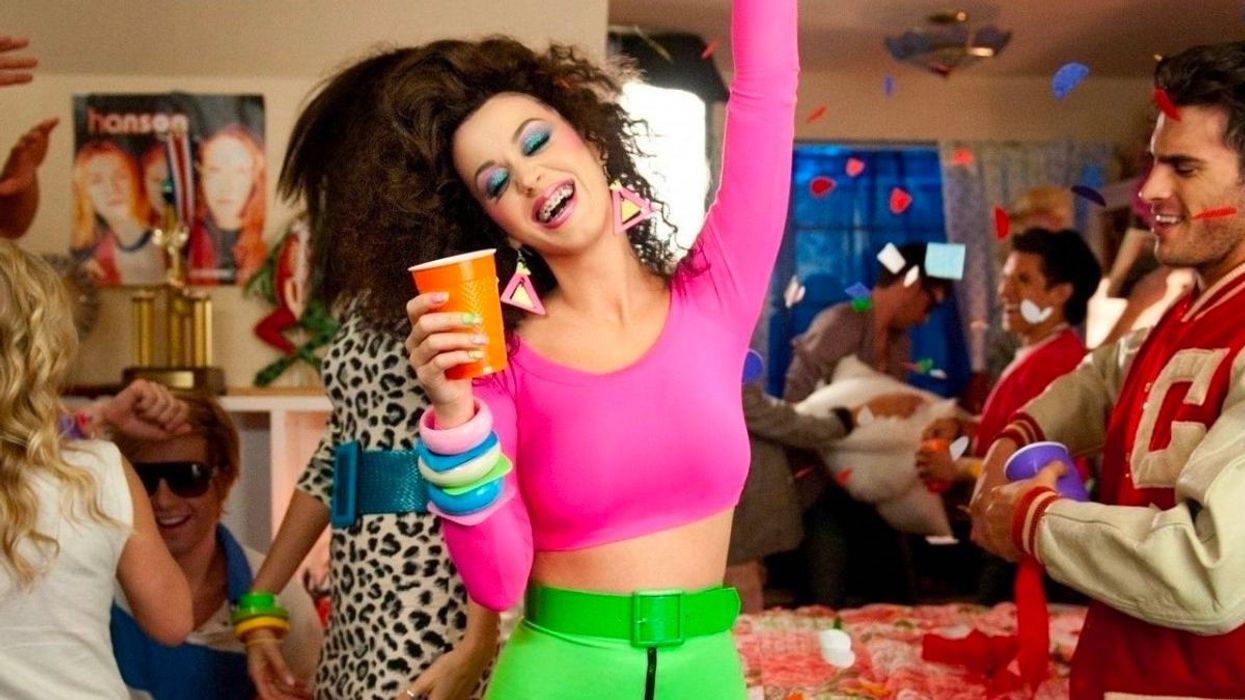 35 Friday Quotes To Look Forward To The Weekend