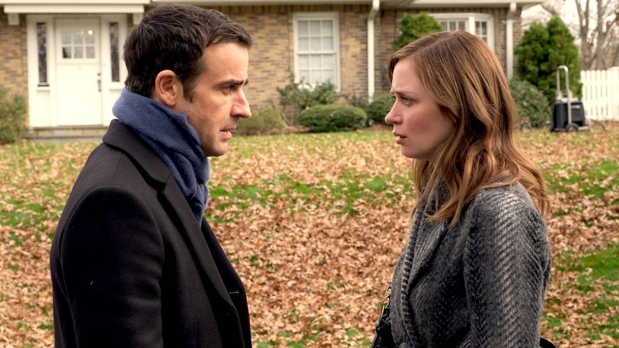 Gaslighting: How You Can Spot It In A Relationship And Shut It Down