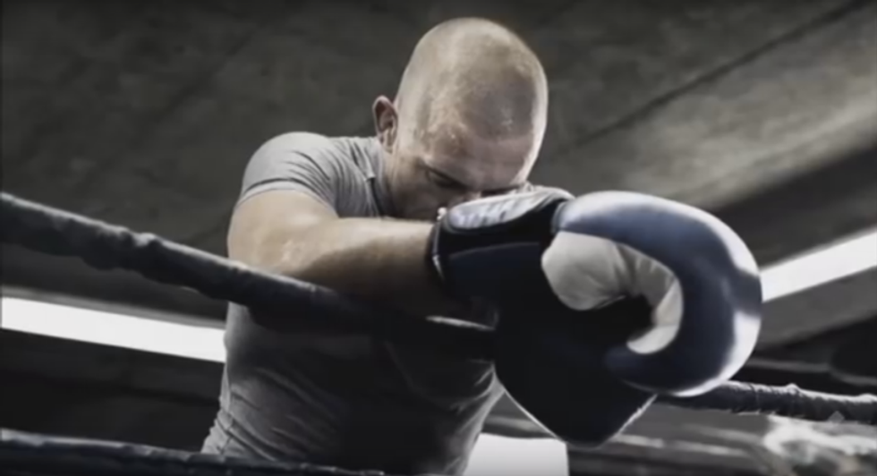 Georges St-Pierre training in ring with gloves epic