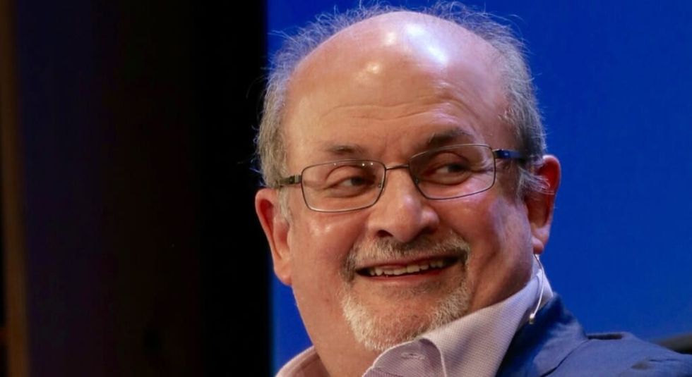 Hayfestival 2016 salman rushdie 1 cu scaled 1 1024x559