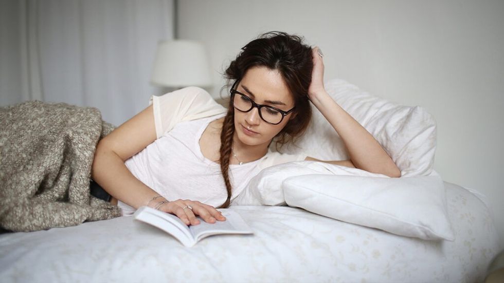 how to fall asleep in 10 seconds