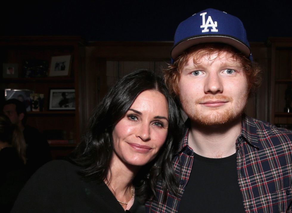 The Heartwarming Truth Behind Ed Sheeran and Courteney Cox’s Unlikely Relationship
