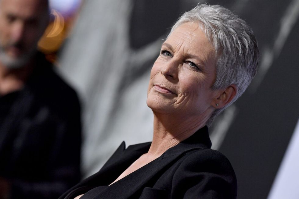 Jamie Lee Curtis Bravely Reveals Decade-Long Struggle with Opioid Addiction, Shows That Even the Mega Successful Have Painful Secrets