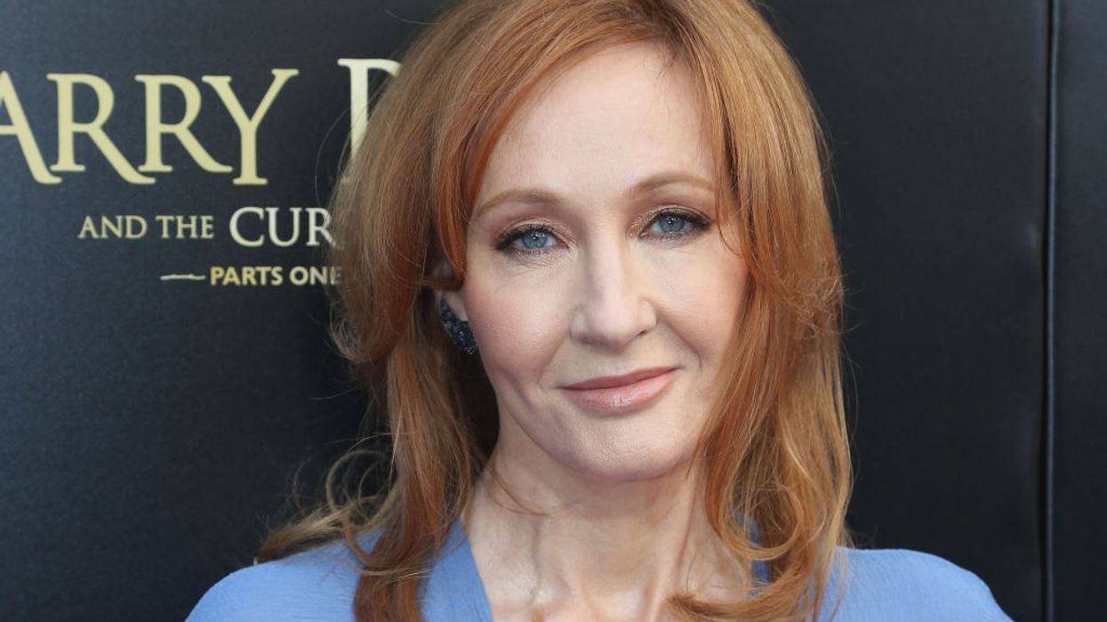 J.K. Rowling Tweets About Feeling Stuck, Encourages Us to Persevere When Things Seem Hopeless