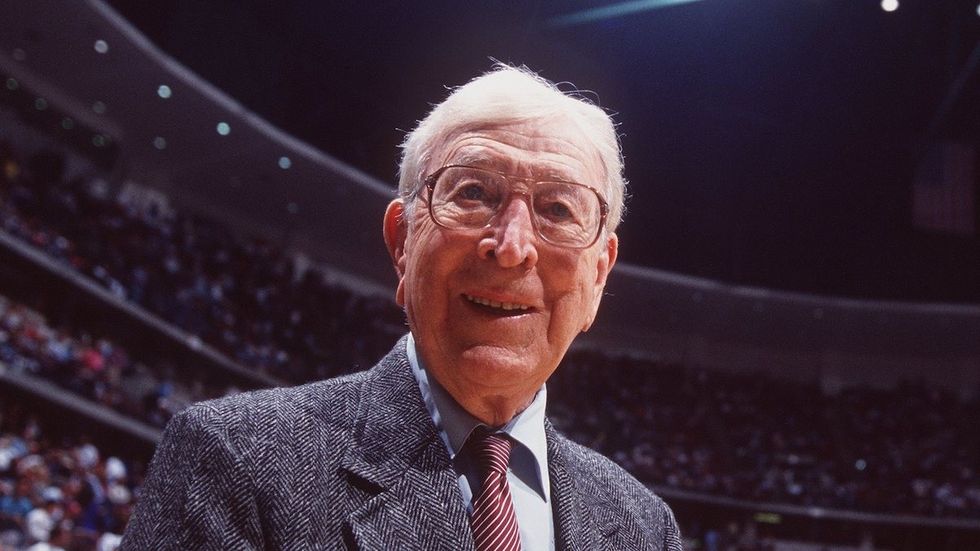 75 Inspirational Quotes from John Wooden on Success, Leadership and Character