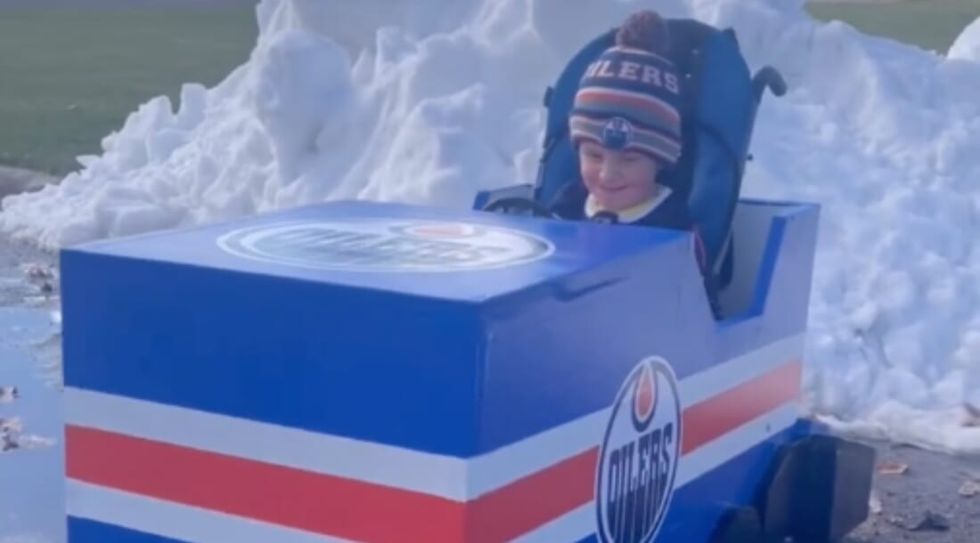 little boy's halloween costume