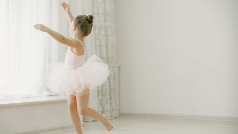 little girl dancing ballet