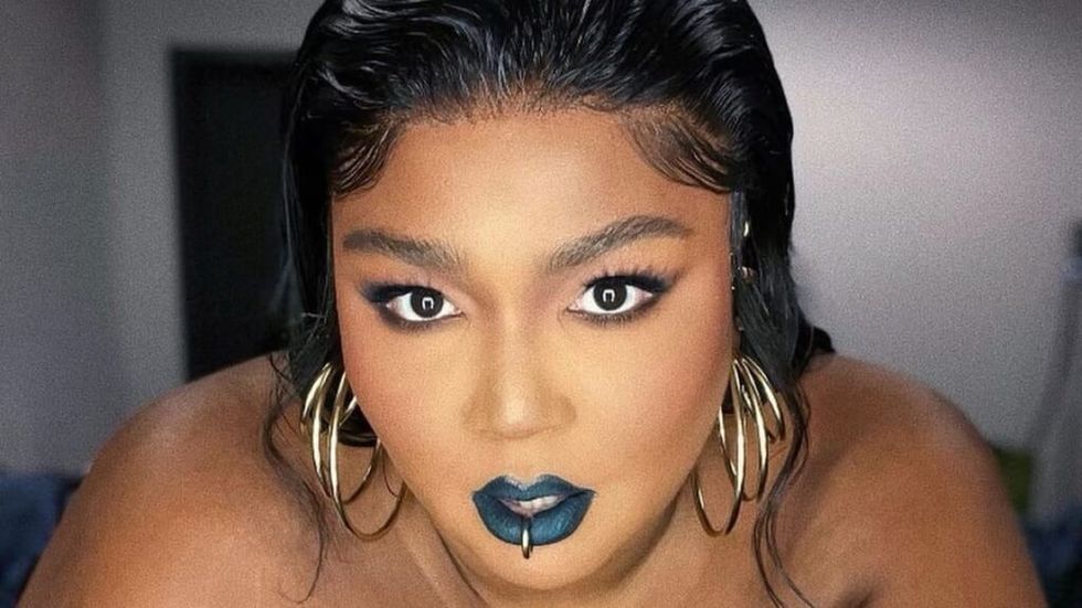 Lizzo at at the 2022 VMAs