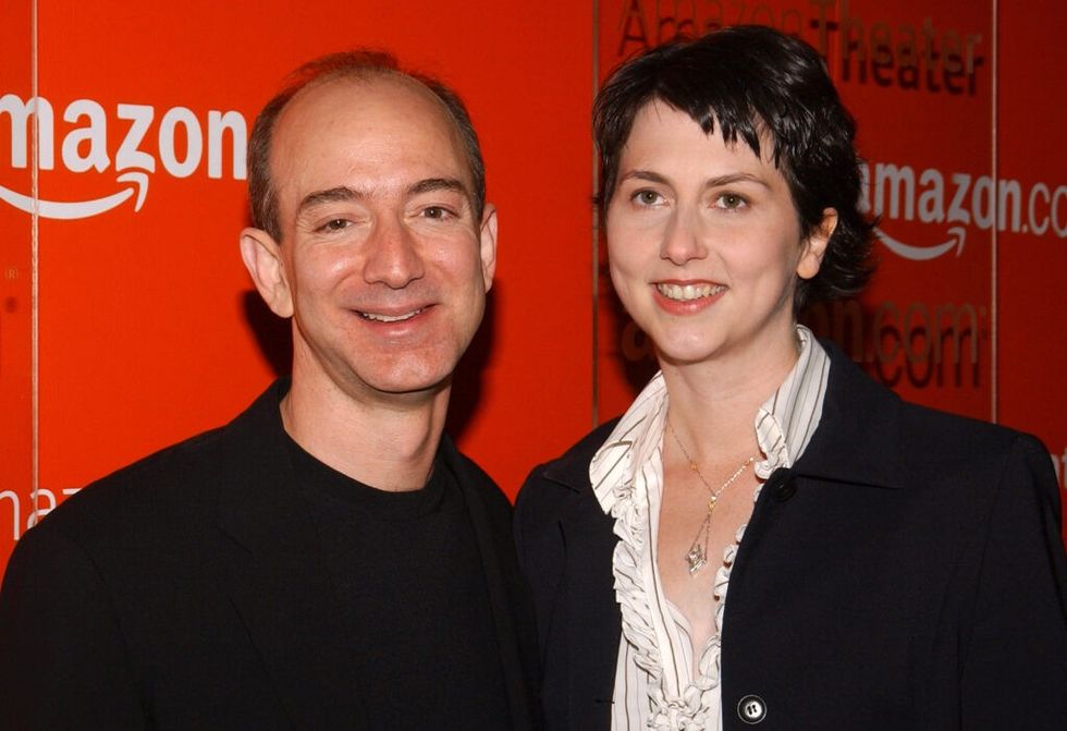 Mackenzie-and-Jeff-Bezos