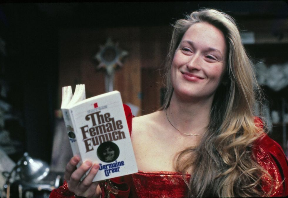 5 Life-Changing Books That Inspired Meryl Streep to Live Her Most Colorful Life