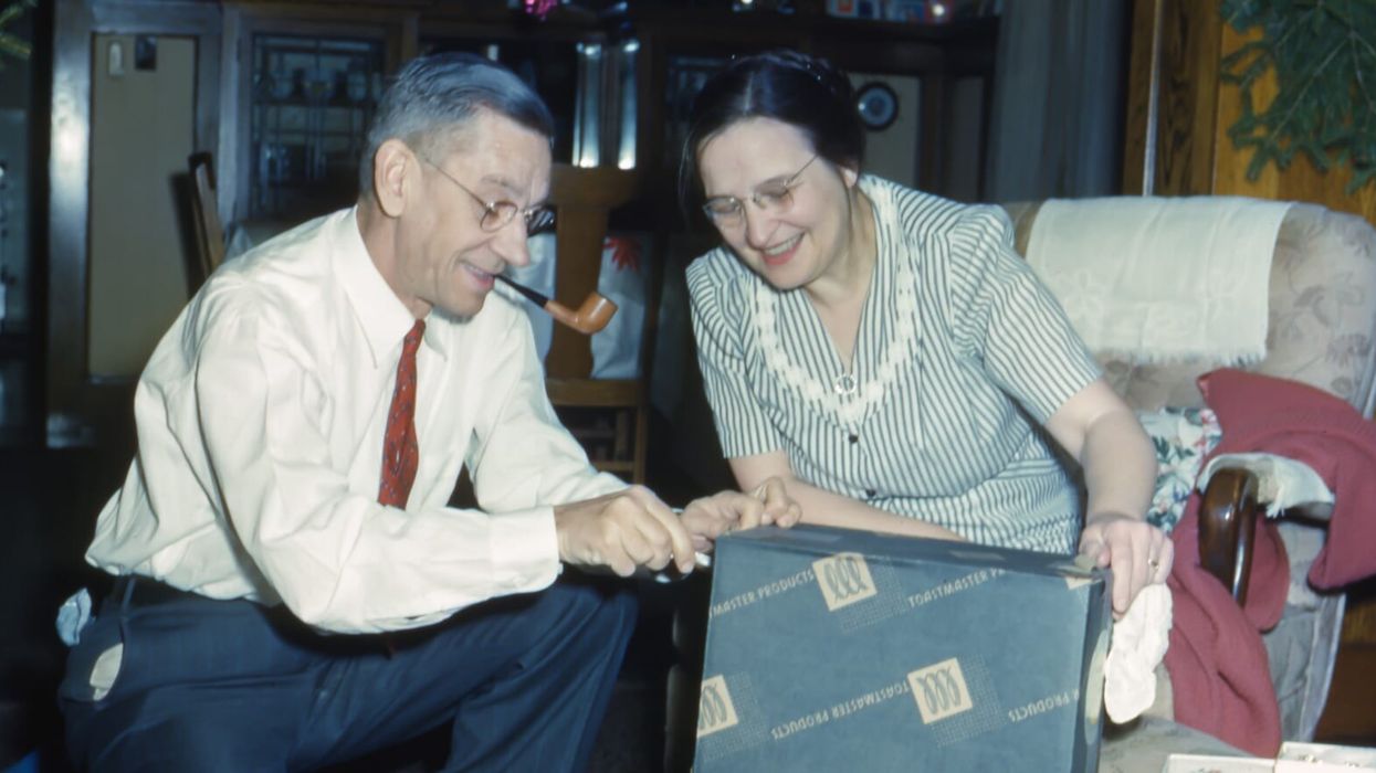 This Is How You Set Boundaries with Your Parents