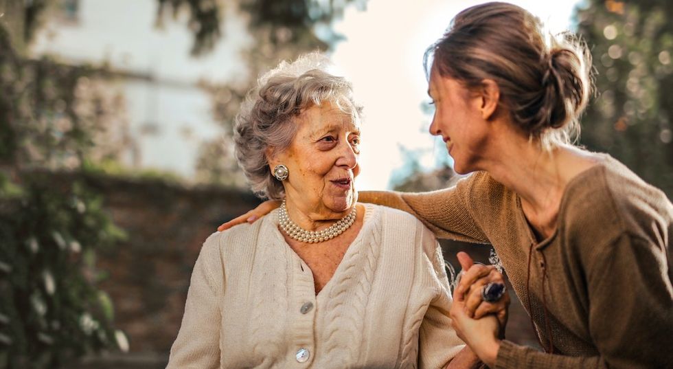 10 Things You Can Do To Show Your Mother You Care When You Can't Be With Her