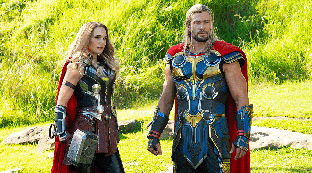 Natalie Portman and Chris Hemsworth in Thor: Love and Thunder (2022)