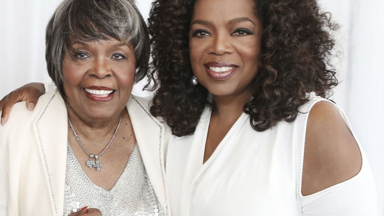 Oprah Shares the Sad, Beautiful Story About Her Mother’s Last Days, Shows How Universal Grief Is