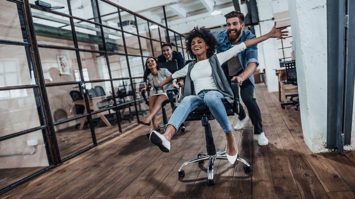 5 Effective, Professional Ways to Express Gratitude in the Workplace