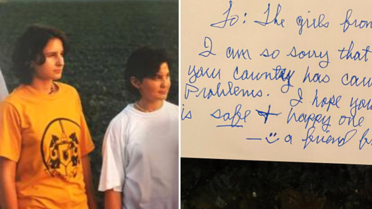 Refugee Sisters Get Mysterious Envelope from a Stranger on a Flight - What They Find Inside Changes Their Life