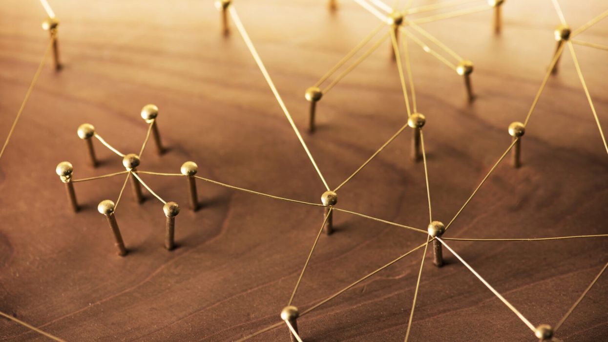 Relationship-Stacking: A 10-Minute Daily Habit for Growing Your Networks