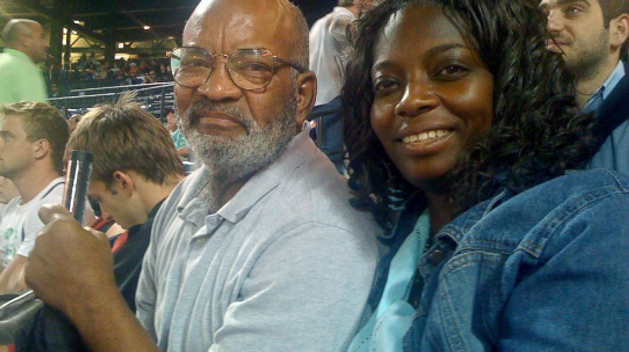 Woman Loses 55 Pounds to Donate Her Kidney to Her Father, Blows Us Away With Her Selflessness