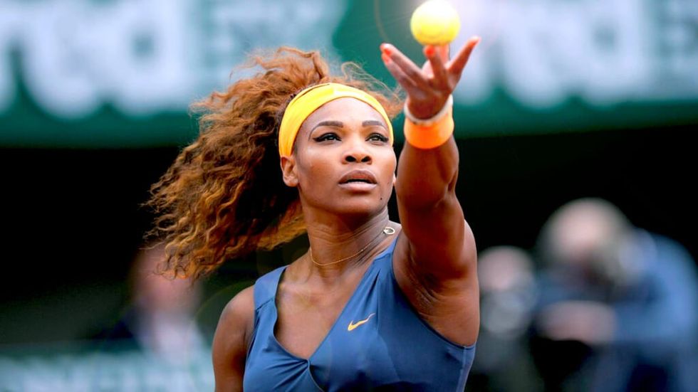 Serena WIlliams about to serve