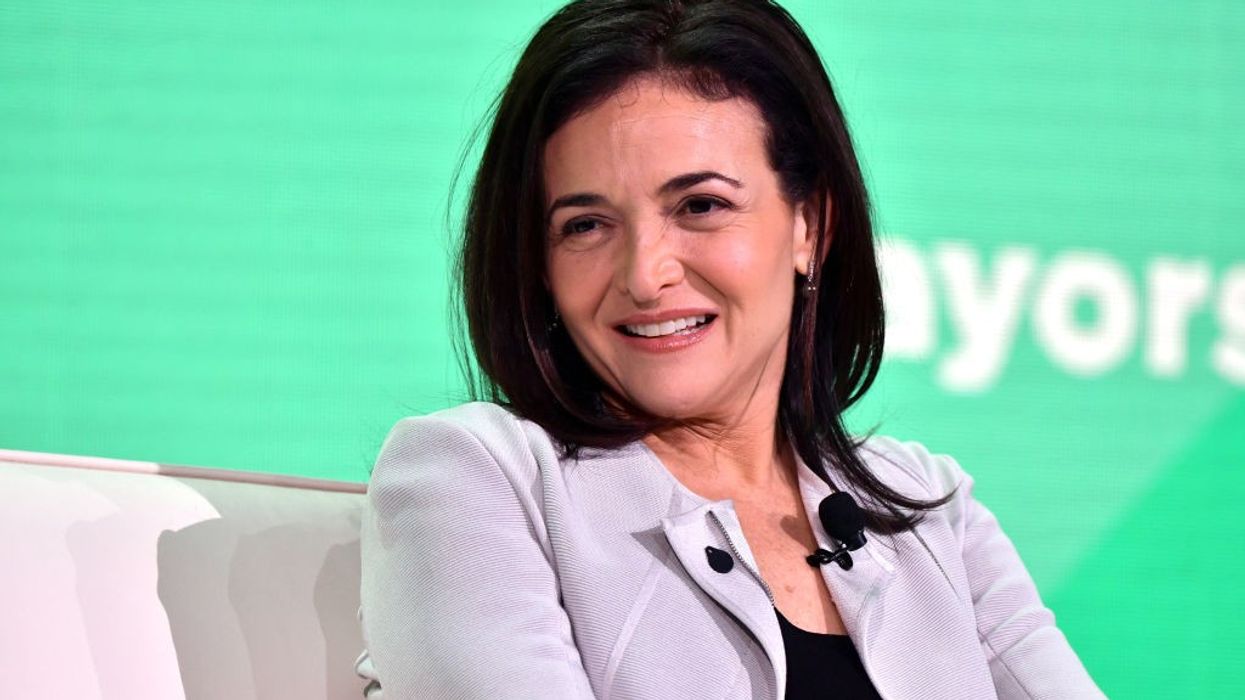 How 5 of the World's Most Successful People Handle Meetings