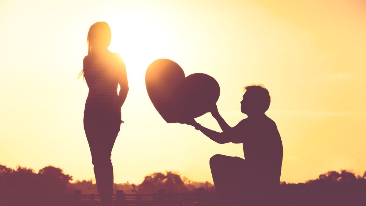 3 Universal Signs That Your Relationship Isn't Going to Work