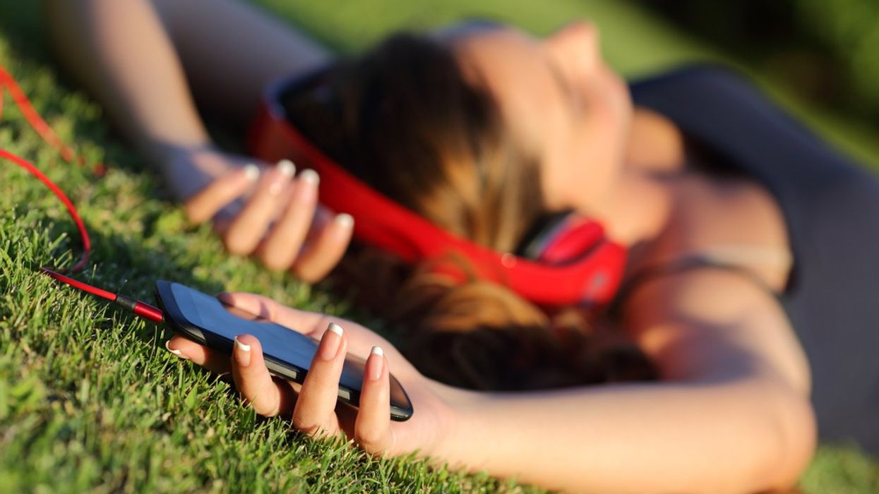5 Apps to Improve Your Focus, Reduce Stress, and Strengthen the Mind