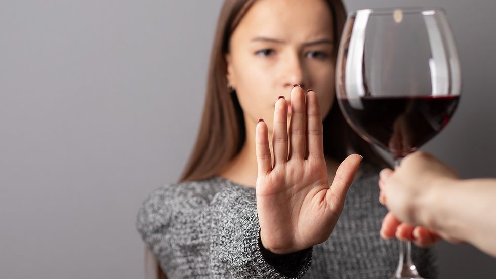 How to Stop Drinking Alcohol: Curb Your Drinking With These 6 Tips