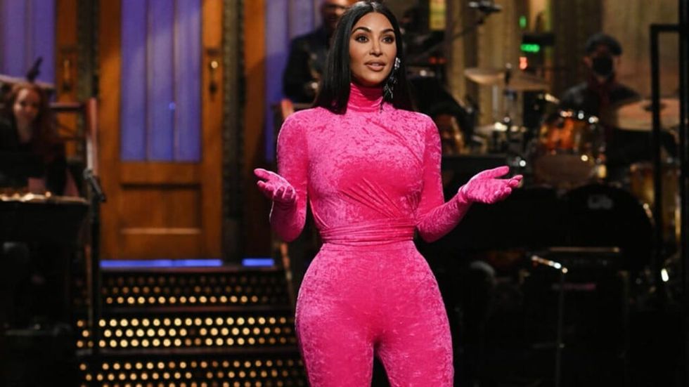The kim kardashian snl monologue 1024x576