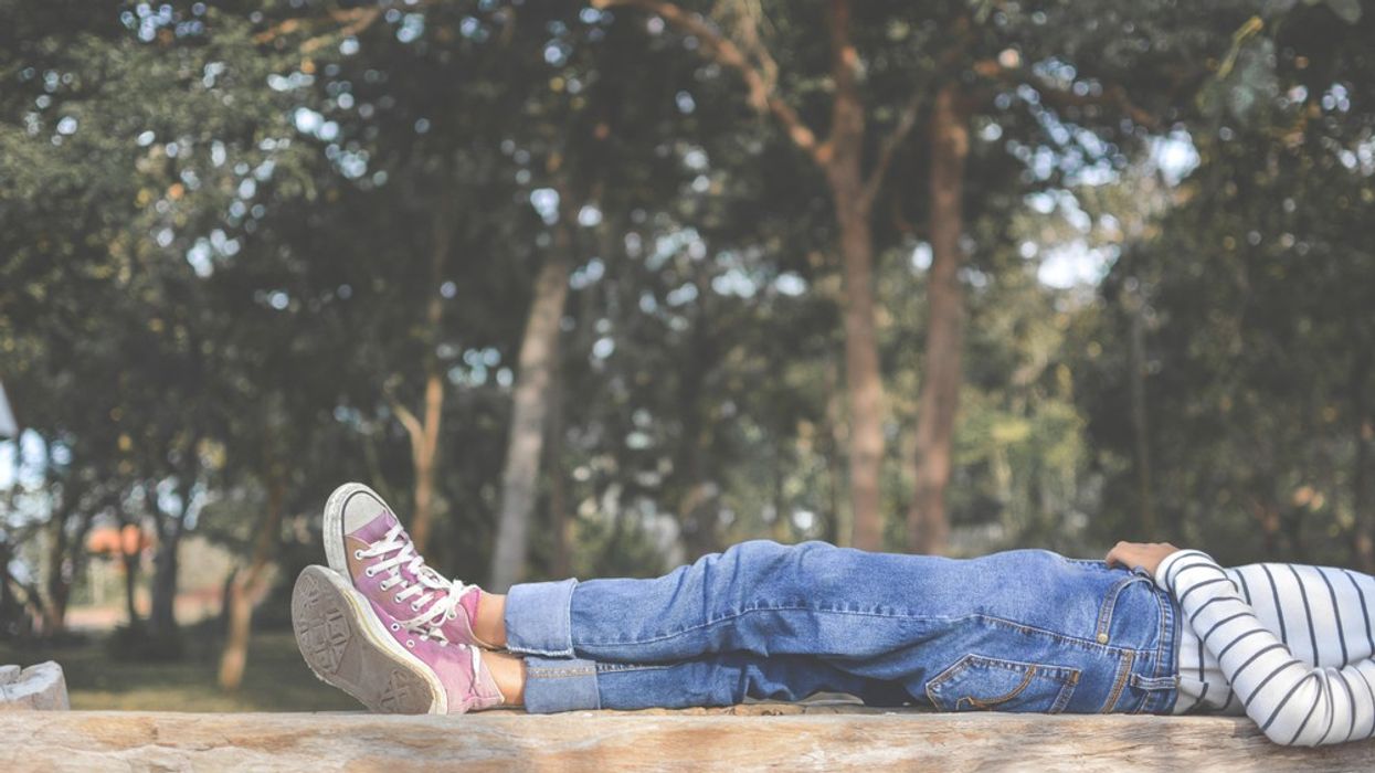 The Mini-Guide to Attaining Complete Rest: Why Off-Time and Vacations Don’t Work and How to Attain Complete Rest and Relaxation