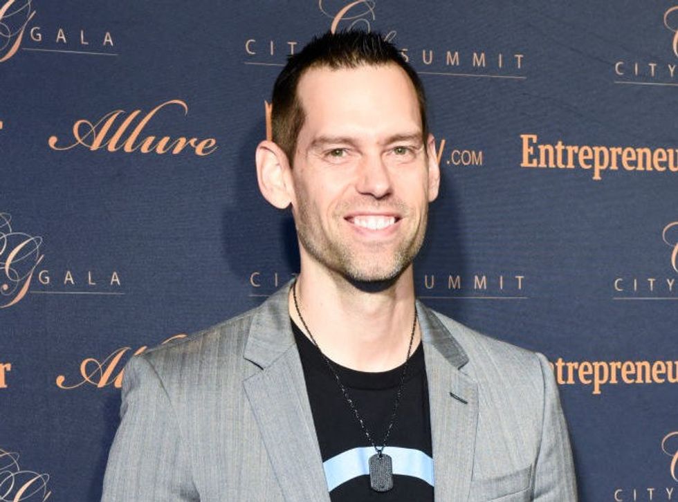 How to Start an Online Business From Scratch, According to Successful CEO Tom Bilyeu